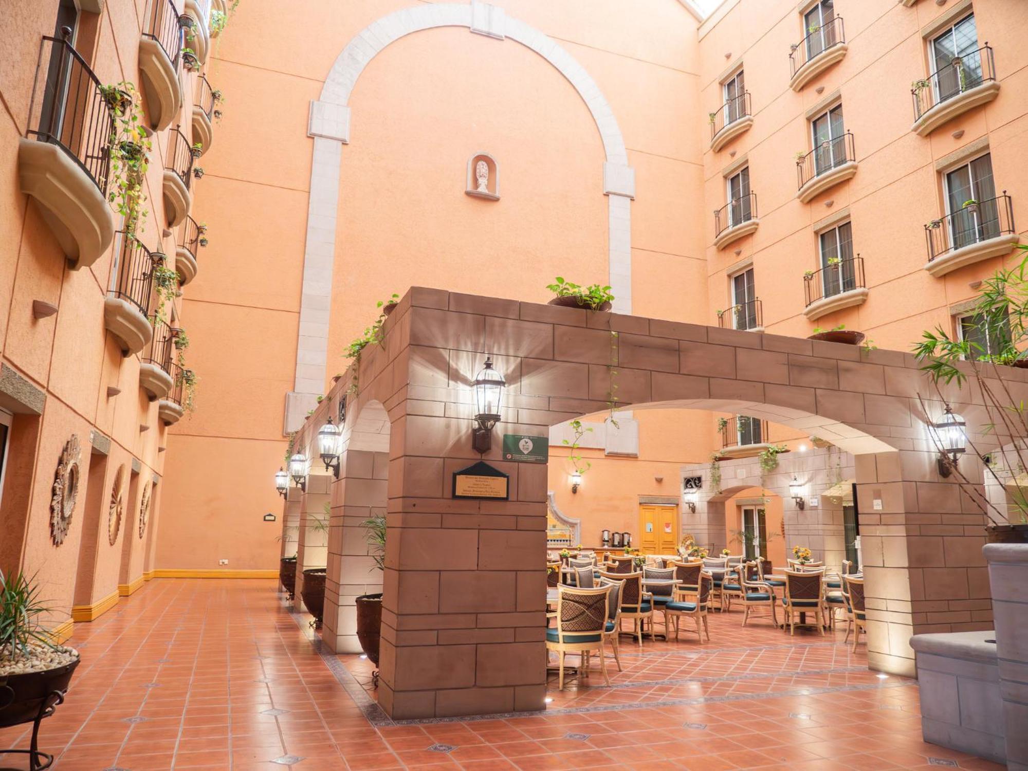 Holiday Inn Express Silao-Aeropuerto Bajio By Ihg Extérieur photo