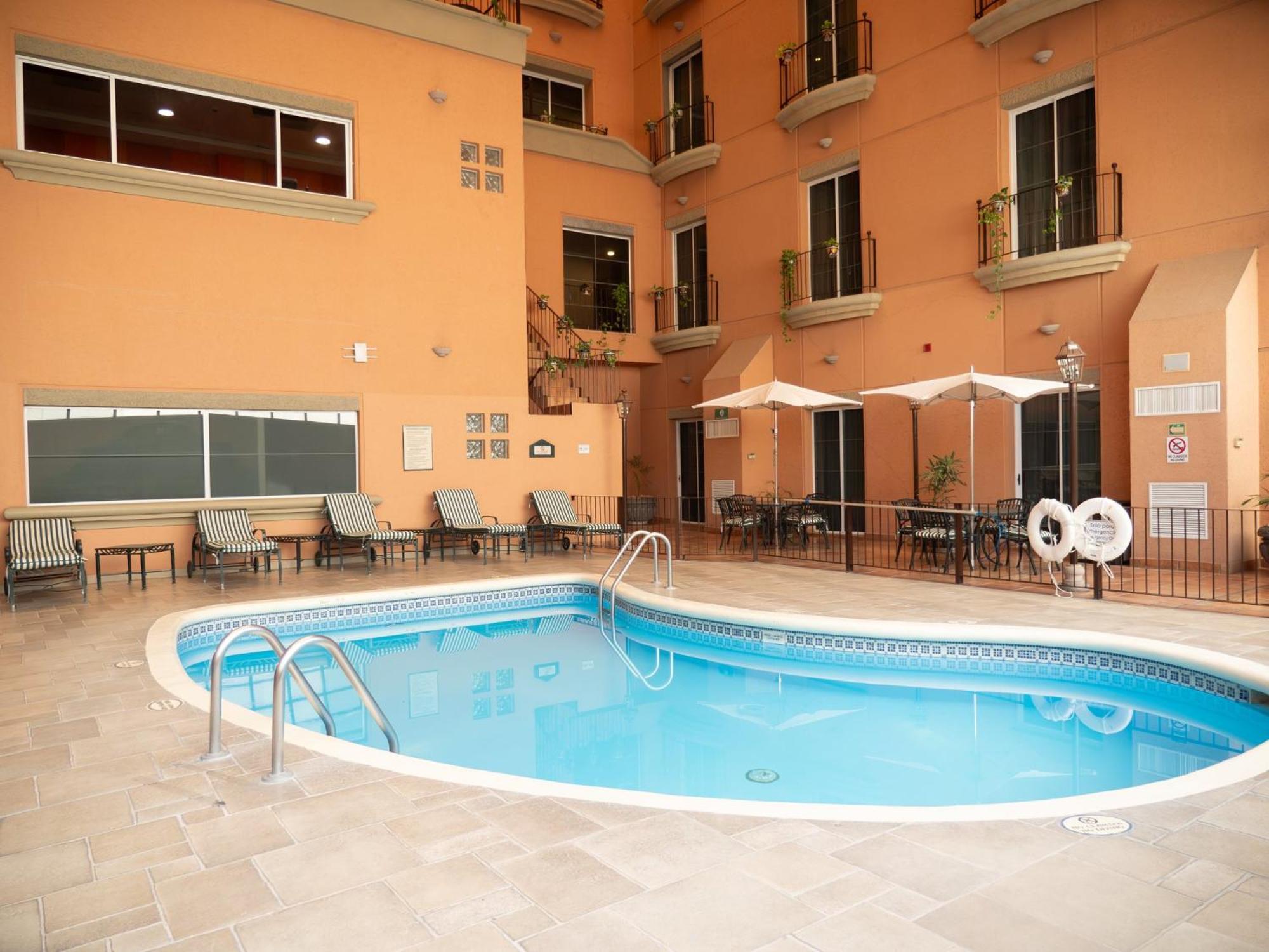 Holiday Inn Express Silao-Aeropuerto Bajio By Ihg Extérieur photo