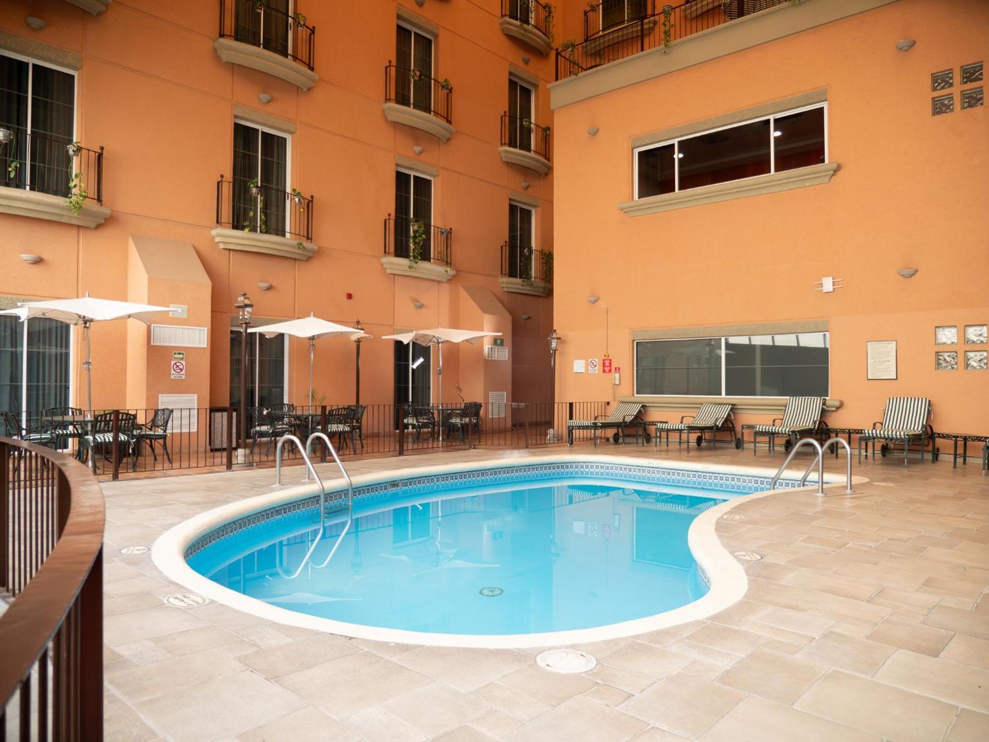 Holiday Inn Express Silao-Aeropuerto Bajio By Ihg Extérieur photo
