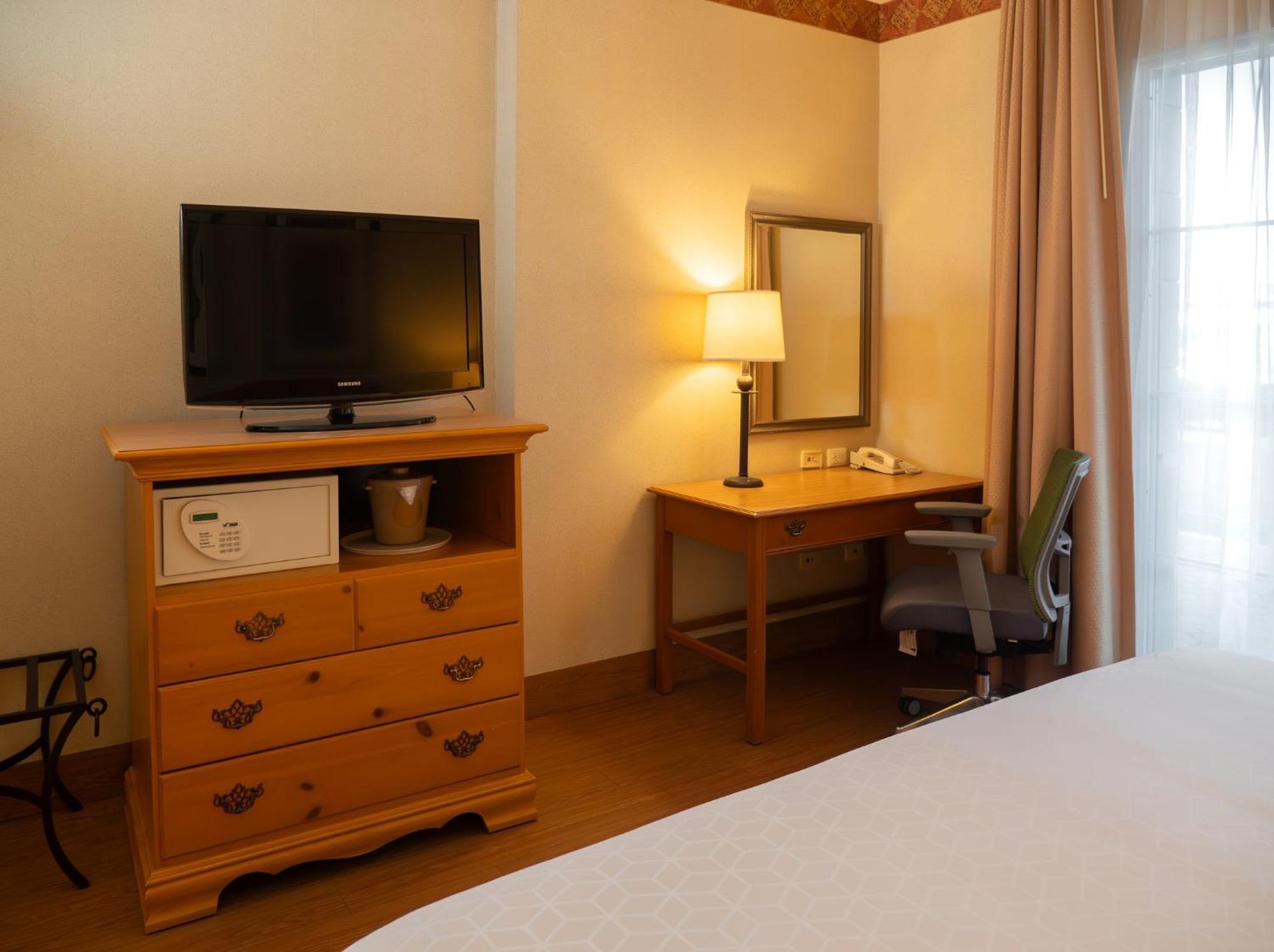 Holiday Inn Express Silao-Aeropuerto Bajio By Ihg Extérieur photo