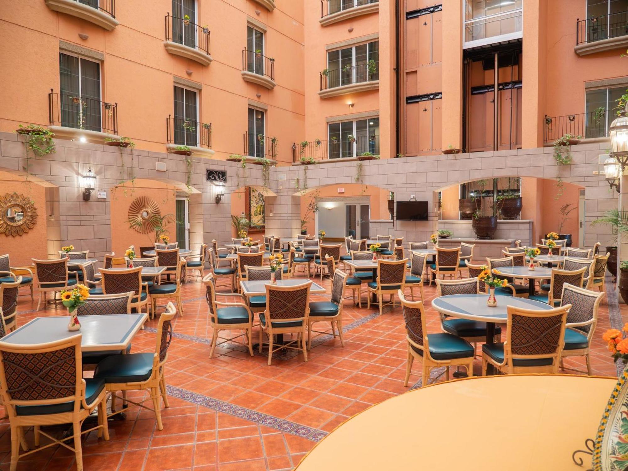 Holiday Inn Express Silao-Aeropuerto Bajio By Ihg Extérieur photo