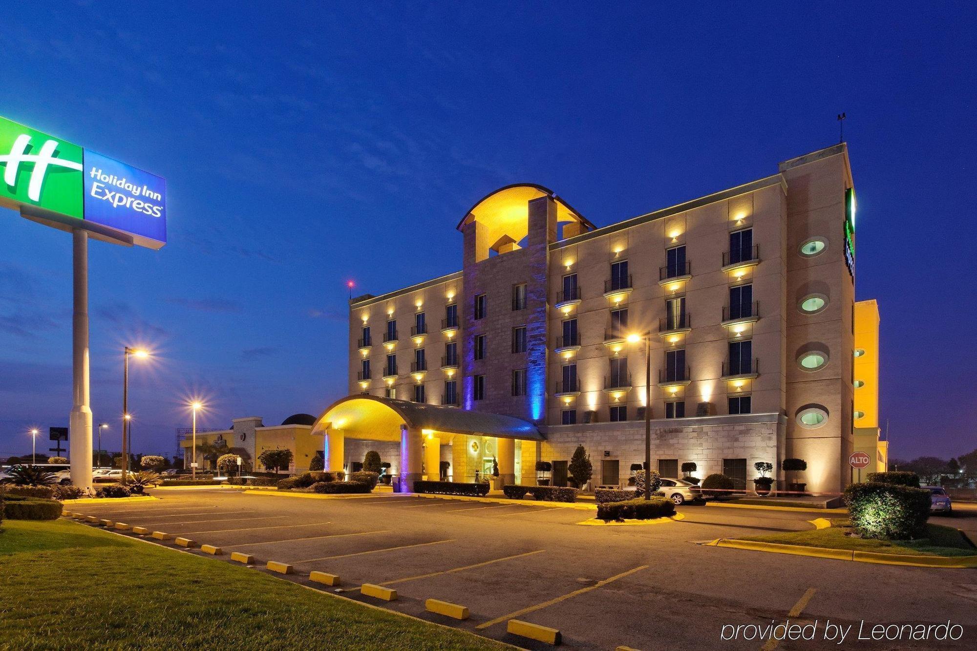 Holiday Inn Express Silao-Aeropuerto Bajio By Ihg Extérieur photo